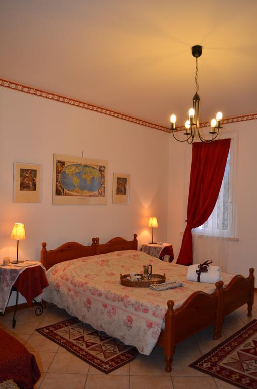 La Meridiana Affittacamere Колорно Номер фото